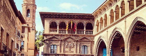 Plaza de españa is one of Orte, die Alberto gefallen.