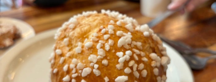 St. Honoré Boulangerie is one of Must-tries for a PDX Foodie!.