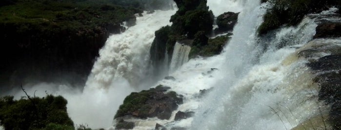 Cataratas del Iguazú is one of Litoral (AR).