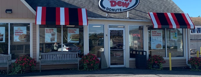 Honey Dew Donuts is one of Cape Cod Stops.