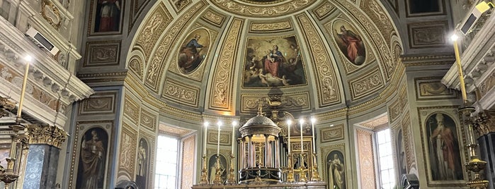 Basilica dei Santi Silvestro e Martino ai Monti is one of Chiese Roma (Sagrestia Tour).