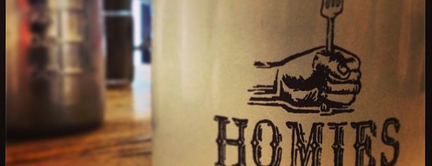 Homies Restaurant is one of Posti che sono piaciuti a abigail..