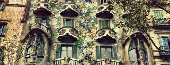 Casa Batlló is one of Barcelona Must Dos.