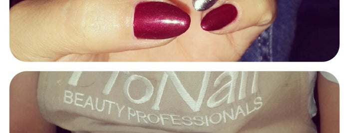 Pro Nail is one of Lugares favoritos de Özge Kızal.