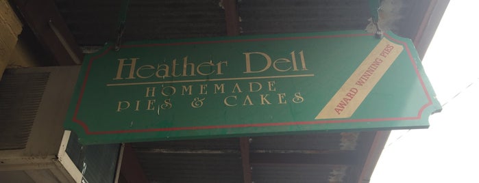 Heather Dell Bakery is one of Tempat yang Disukai Damian.