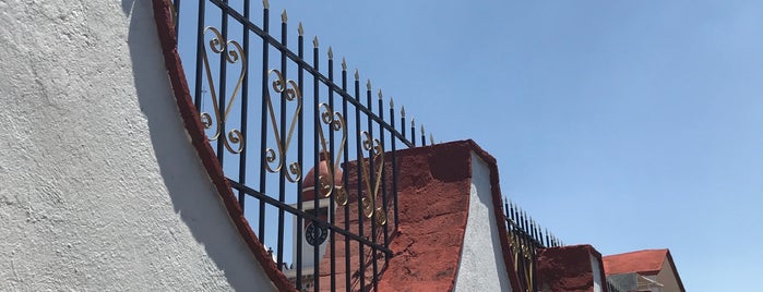 Parroquia de Santiago Miltepec is one of Alcaldías.
