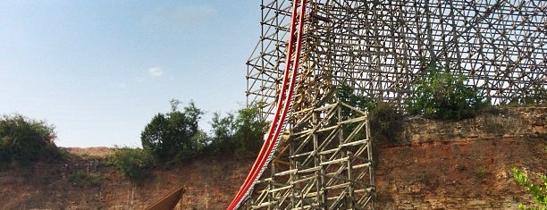 Iron Rattler is one of Roller Coaster Mania.