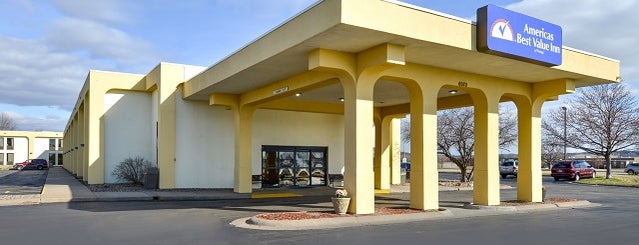 Americas Best Value Inn Moline is one of Area Hotels with Park & Fly Stays.