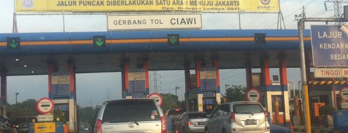 Gerbang Tol Ciawi is one of Buitenzorg.