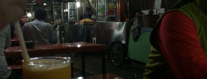 Pujasera Blok S is one of Eating around Jakarta.