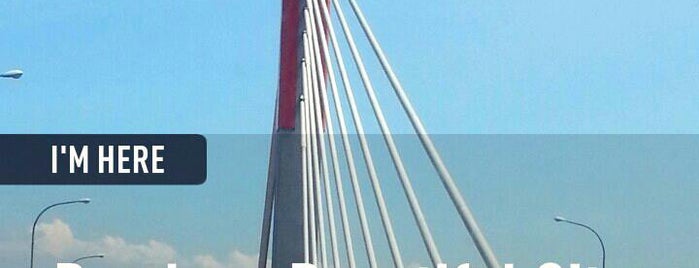 Jembatan Layang Pasupati is one of My Hometown.