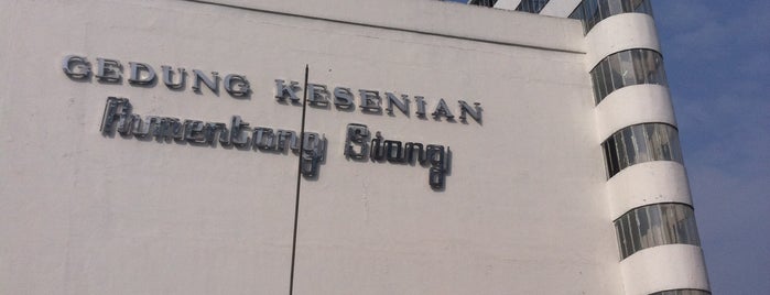 Gedung Kesenian Rumentang Siang is one of My Hometown.