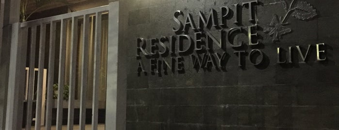Sampit Residence managed by FLAT06. is one of Best hotel & favorites.