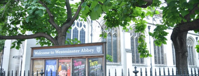 Abadia de Westminster is one of London Calling.