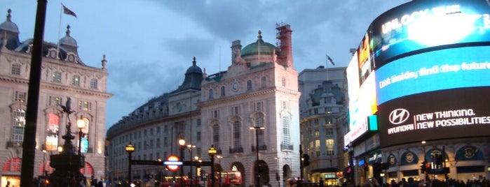 Piccadilly Circus is one of London Calling.