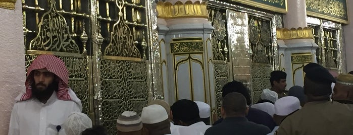 قبر الرسول صلى الله عليه وسلم Tomb of the Prophet (peace be upon him) is one of 1st Umra 2015, Ramadan 2019 & family Umra 2023.