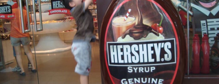 Hershey's Chocolate World is one of Singapore Short trip 2022.