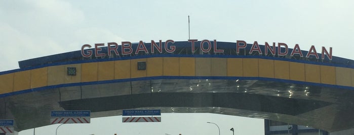Gerbang Tol Pandaan is one of Bromo-Batu-Malang Trip 2017.