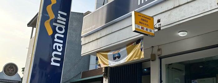 Bank Mandiri KCP Labuan Bajo is one of Labuanbajo 2023.