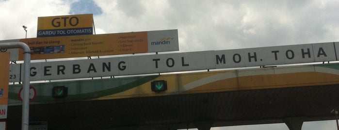 Gerbang Tol Moh. Toha is one of My Hometown.