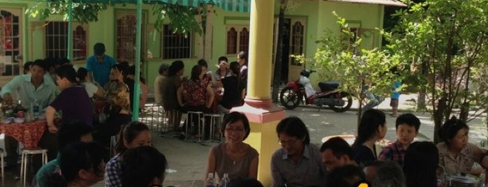 Hồng Phúc Villa is one of Posti che sono piaciuti a Kiet.