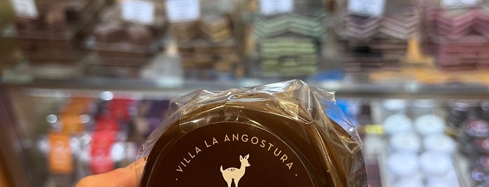En el Bosque Chocolate is one of COMIDA VILLA LA ANGOSTURA.