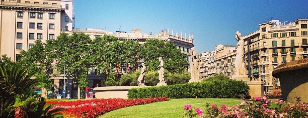 Plaza de Cataluña is one of Bcn.