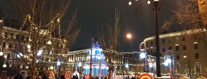 Рождественская ярмарка is one of НГ 2021.