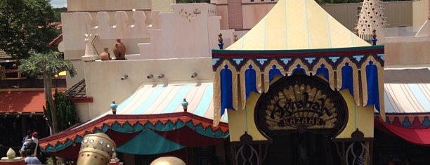 Agrabah Bazaar is one of Lindsayeさんのお気に入りスポット.