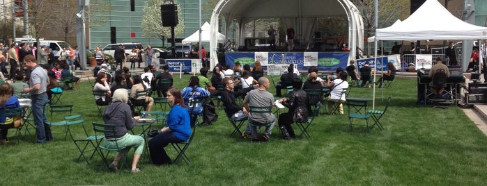 Campus Martius is one of Date night.