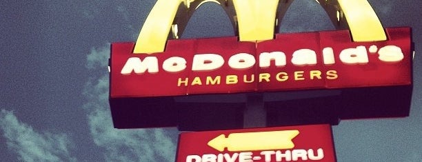 McDonald's is one of สถานที่ที่ Seymour ถูกใจ.