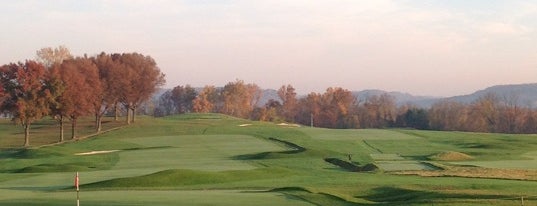 Oakmont Country Club is one of Pennsylvania Golf Courses.