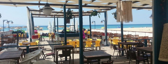 Keyif Beach Cafe & Bar is one of Beğendiğim Mekanlar.