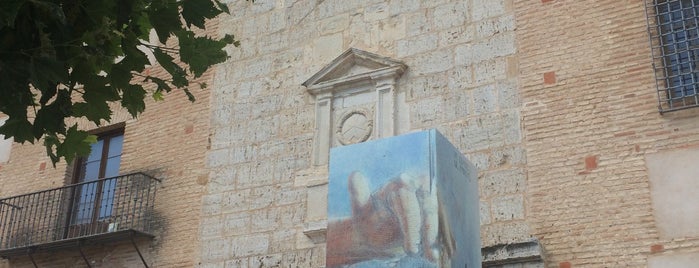 iglesia del Santo Sepulcro is one of สถานที่ที่ Alberto ถูกใจ.