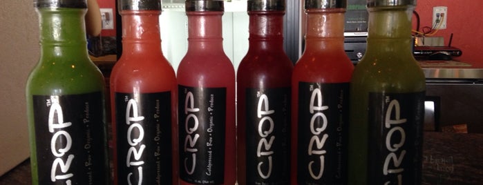 CROPJuice (Coldpressed, Raw, Organic Produce) is one of Lugares favoritos de Lindsay.