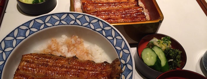 宮川本廛 is one of Ginza Lunch Spot.