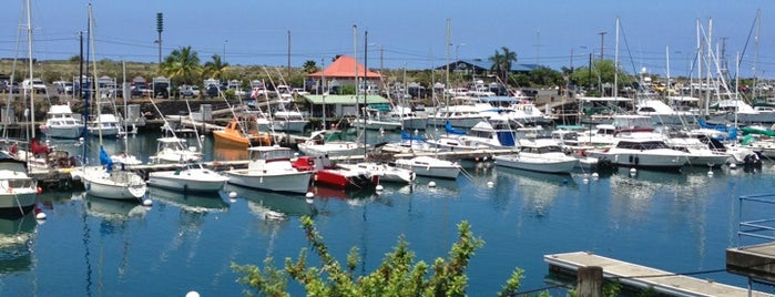 Honokohau Harbor is one of Locais curtidos por Marcia.