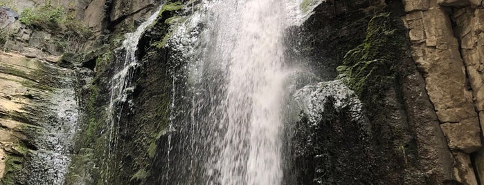 Водопад в Абанотубани is one of Elena : понравившиеся места.