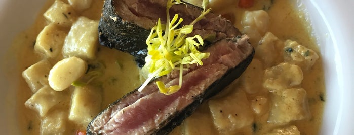 Nikko Seafood and Sushi is one of Tempat yang Disukai Cristian.