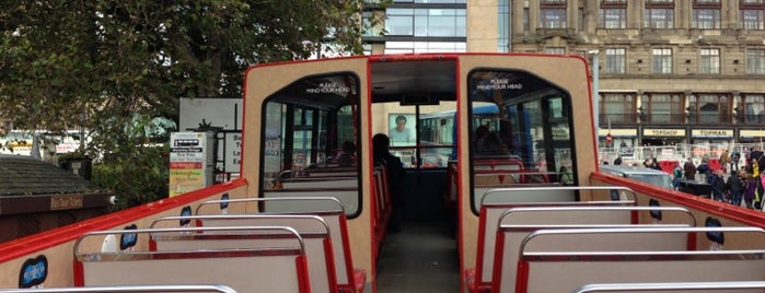 Edinburgh Bus Tours is one of "Must-see" places in Edinburgh.
