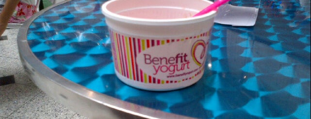 Benefit Yogurt is one of Dulces en Caracas.