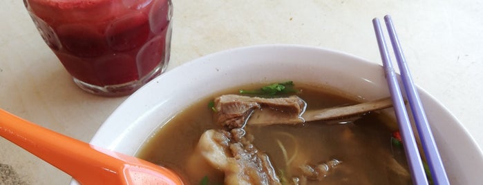 Hong Wen Mutton Soup 紅炇羊肉湯 is one of Micheenli Guide: Mutton Soup trail in Singapore.