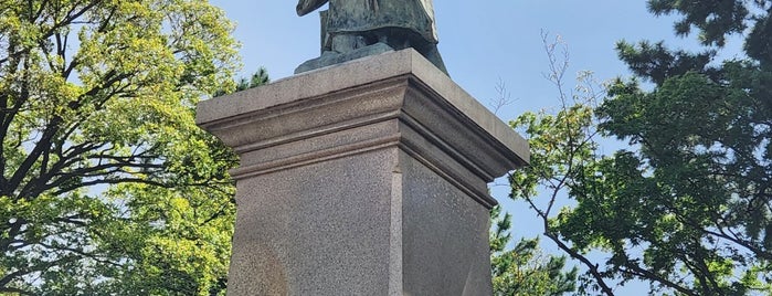 Statue of Ii Naosuke is one of モニュメント横浜.