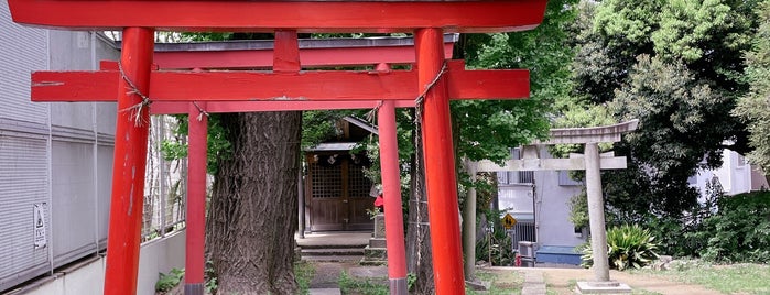 松羽稲荷神社 is one of 世田谷区の神社.