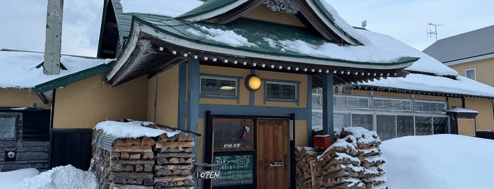 カフェノラ is one of Hokkaido.