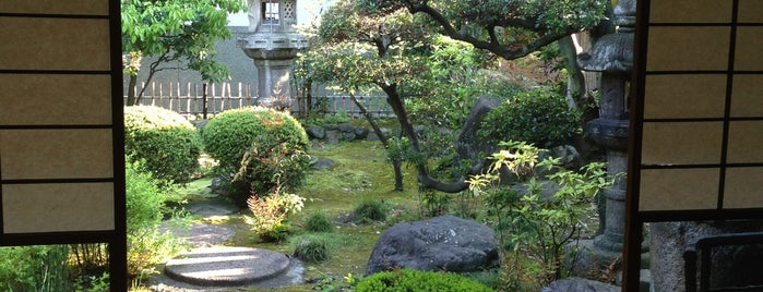 洛東遺芳館 is one of 京都府内のミュージアム / Museums in Kyoto.