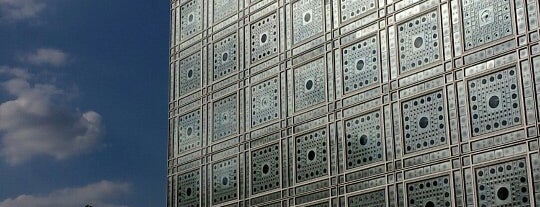 Institut du Monde Arabe is one of Paris, je t'adore....