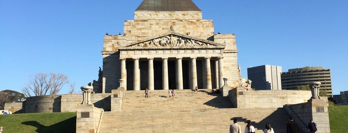 Shrine of Remembrance is one of Lugares favoritos de Stef.