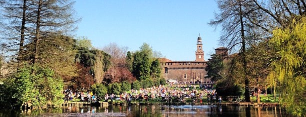 Parque Sempione is one of Milan.