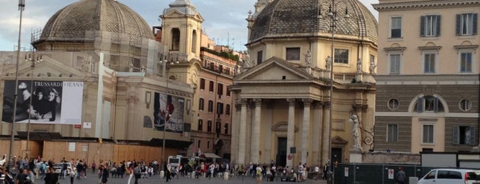Basilica di Santa Maria del Popolo is one of สถานที่ที่ Invasioni Digitali ถูกใจ.